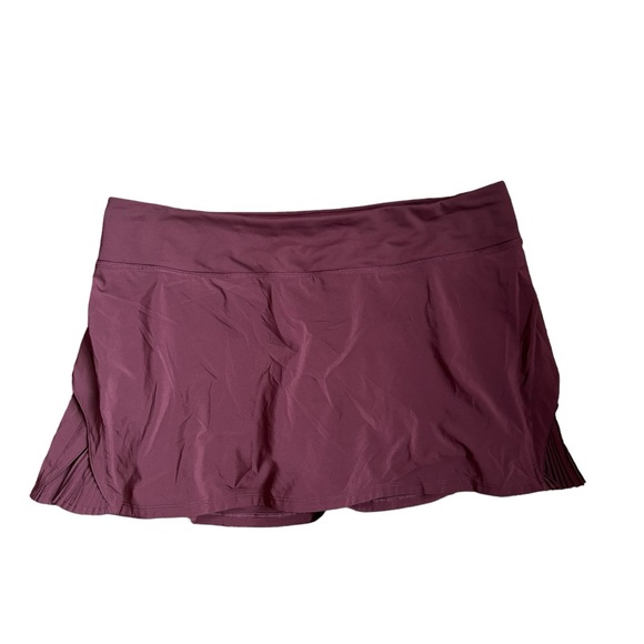 Lululemon Play Off The Pleats Skirt 13" Cassis W8AA4S Lined Running Size 12 - Picture 3 of 13
